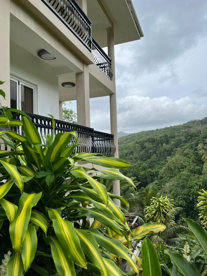 South Hill Villa アンス・ロワイヤル エクステリア 写真
