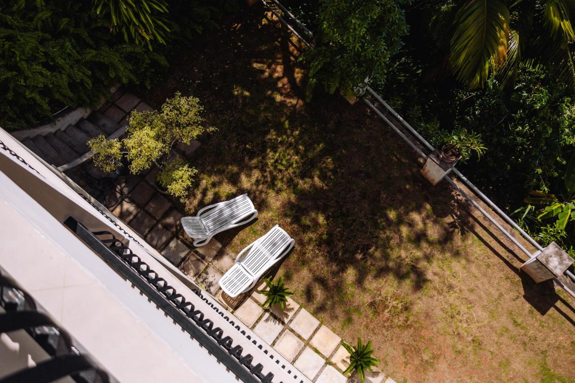 South Hill Villa アンス・ロワイヤル エクステリア 写真